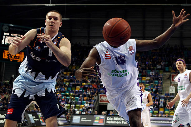 中分析场上 中分析场上