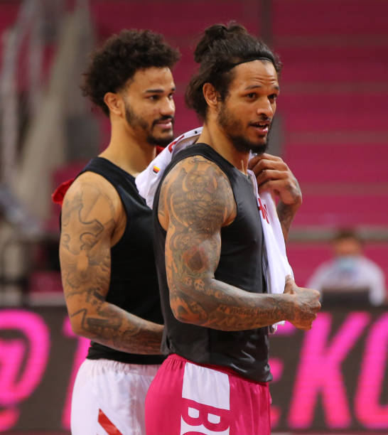 球员本人可 球员本人可