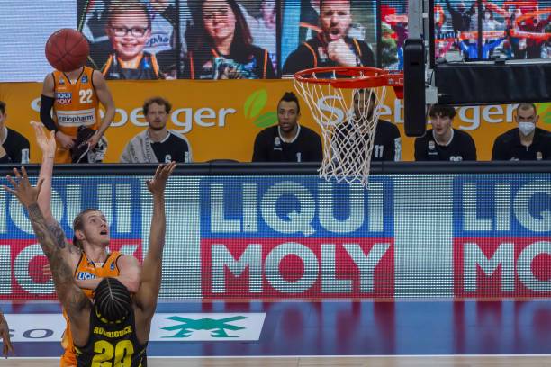 更让球队追 更让球队追